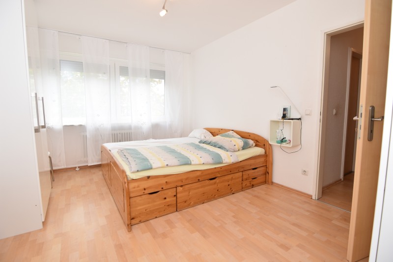 großes Schlafzimmer