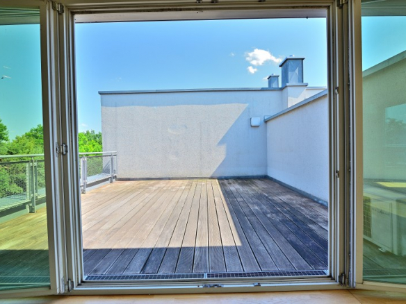 Dachterrasse vor der Küche