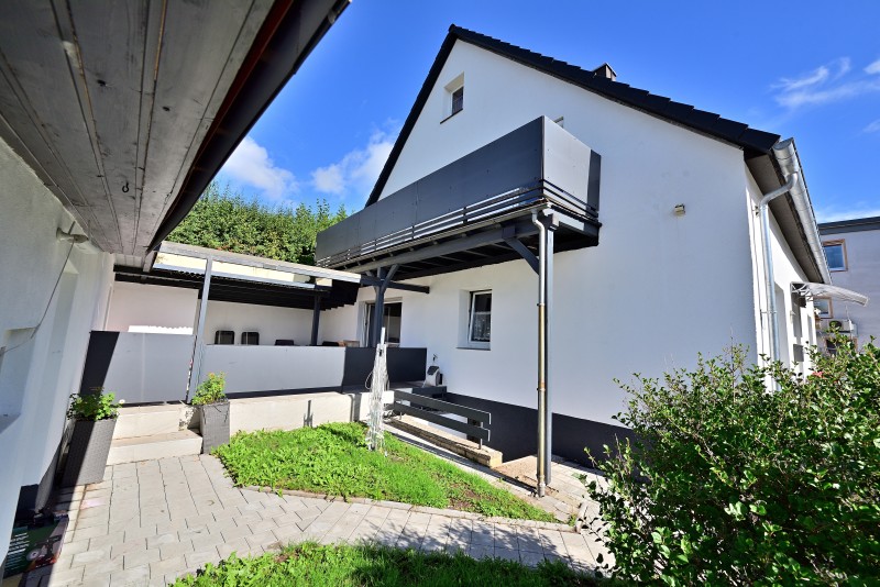 Freisitz überdacht